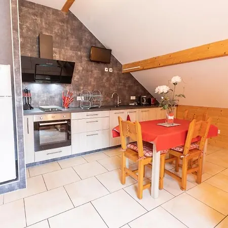 公寓式酒店 La Maison Par Les Pins Sylvestres 3*