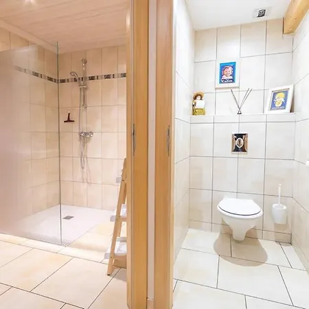 La Maison Par Les Pins Sylvestres 3*